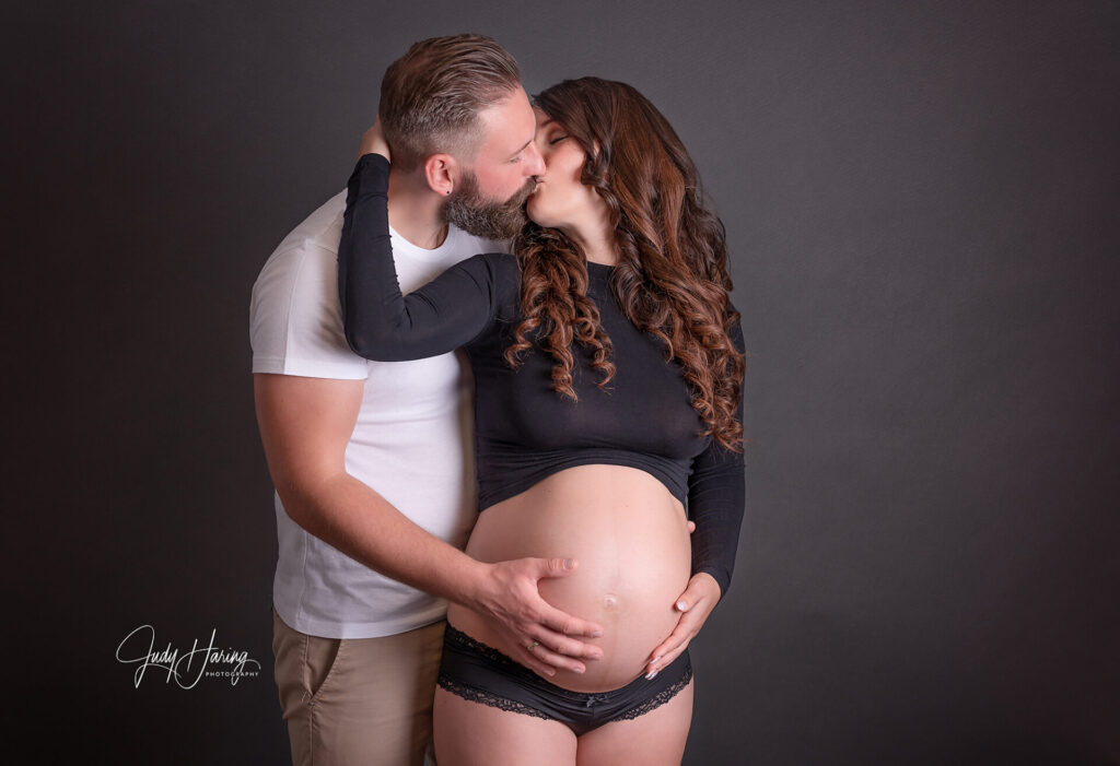 Babybauch Photo JudyHaring Photography www.judyharing.com